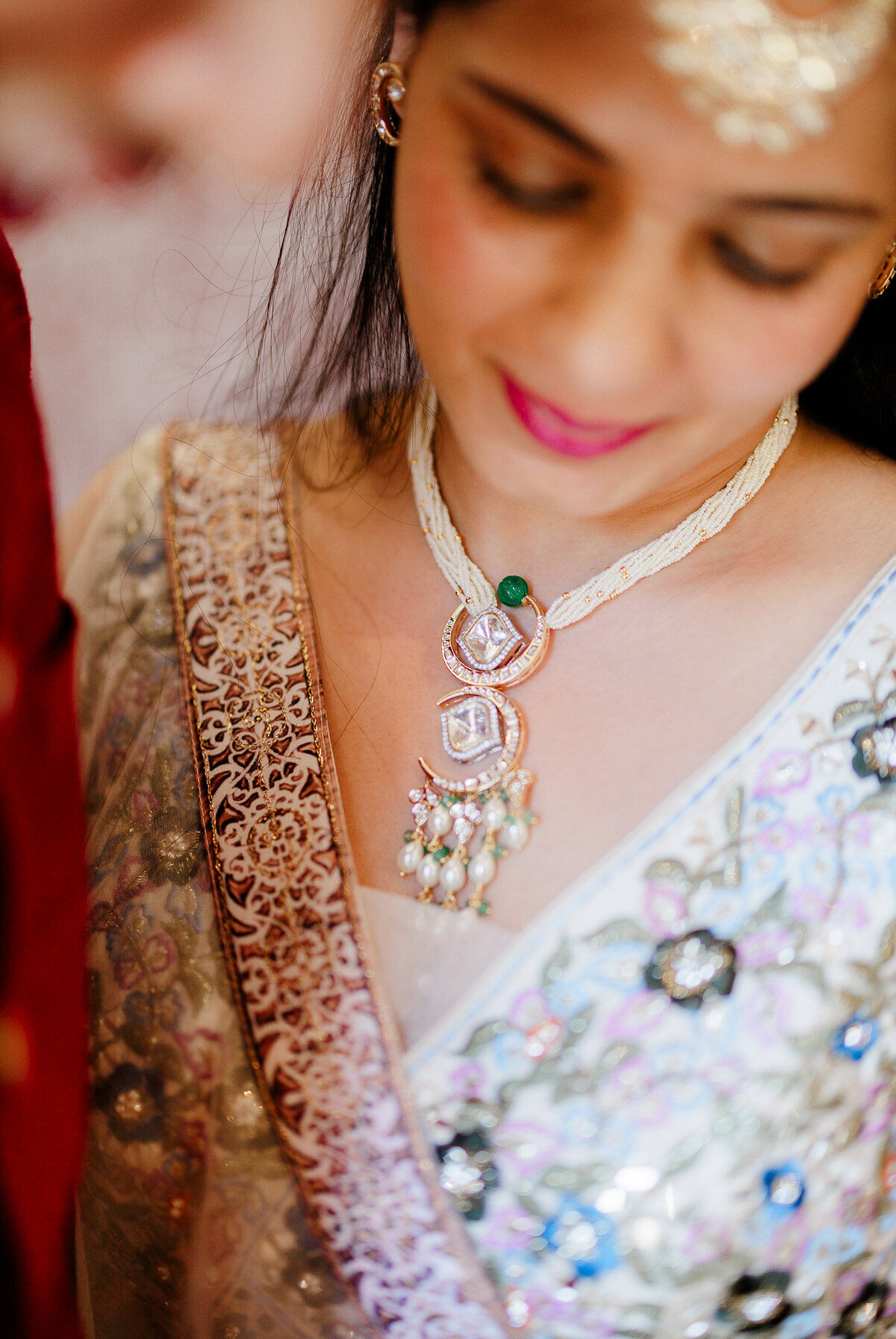 Modern_Chic_Chateau_Valouze_Destination_Wedding_Photographer-10