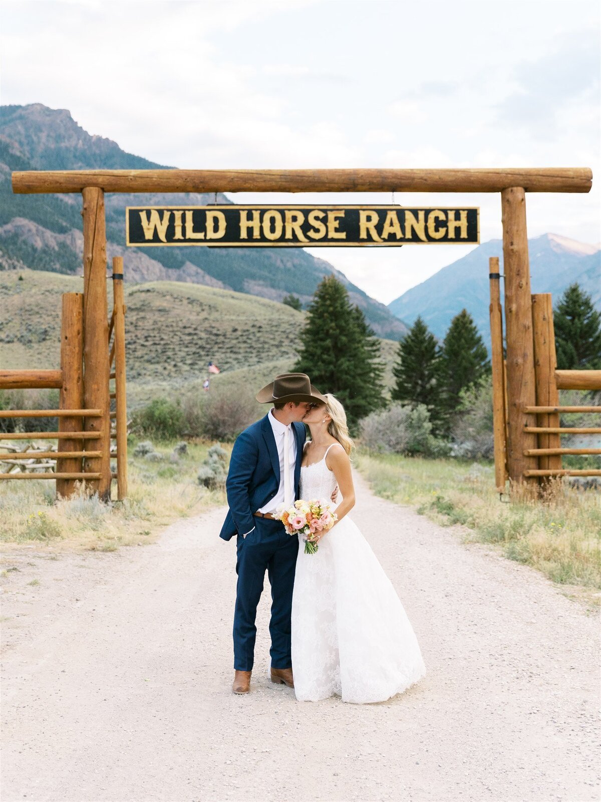 Wild-Horse-Ranch-wedding