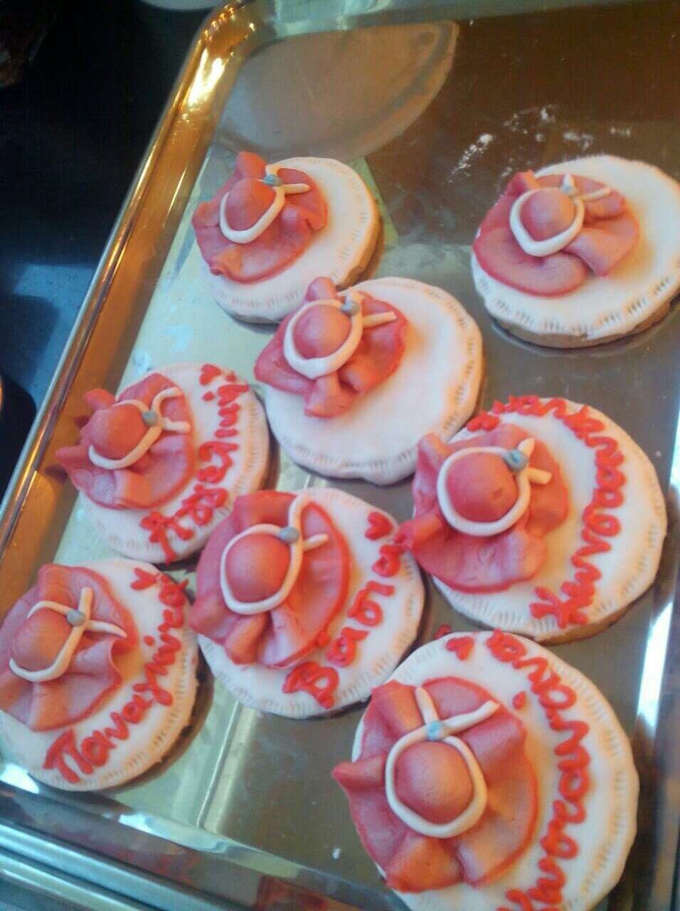 custom-cookies-for-wedding-guests-regina