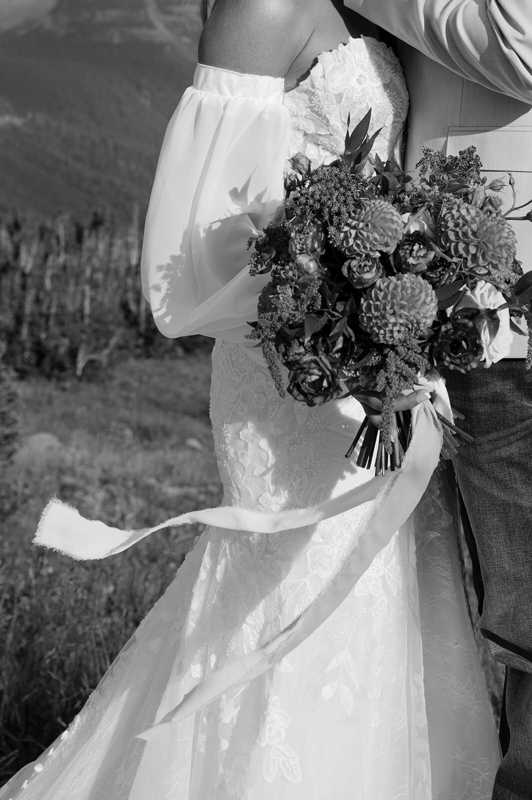 presley-gray-photo-glacier-national-park-elopement-7024