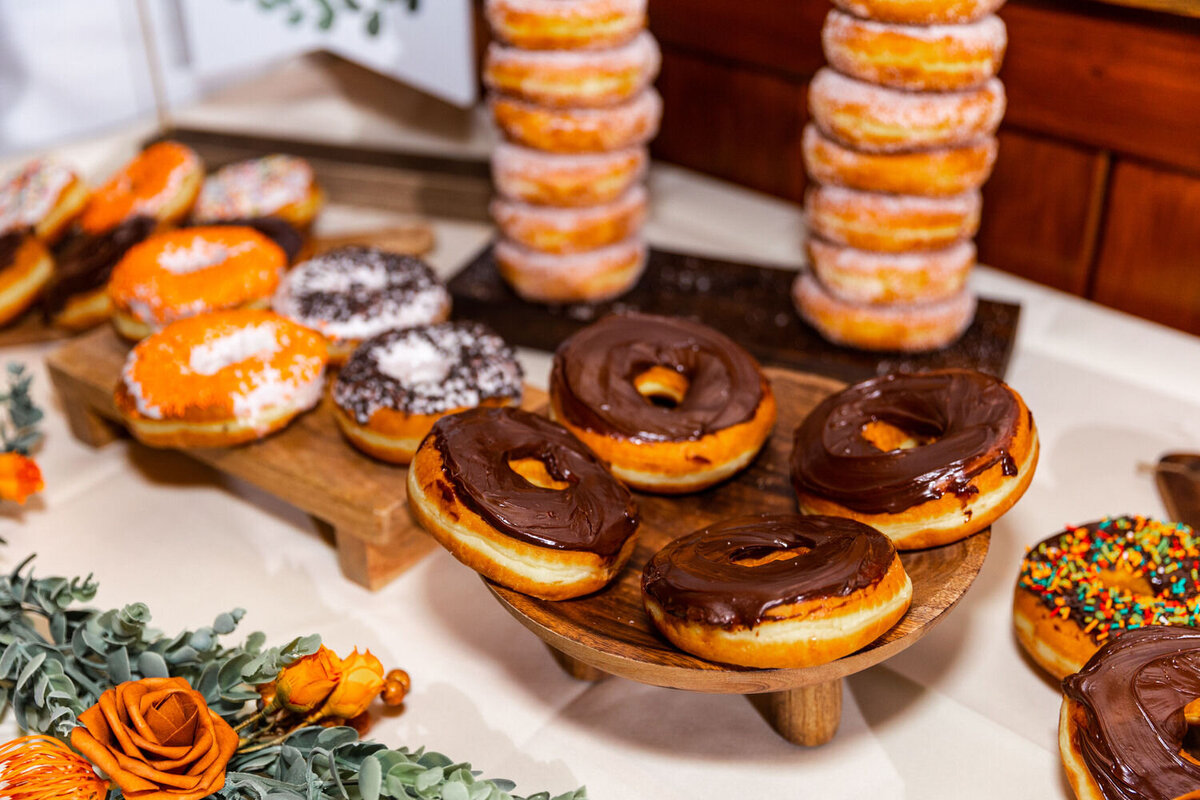 Hannah-Barlow-Photography-Wedding-Reception-Donut-Table