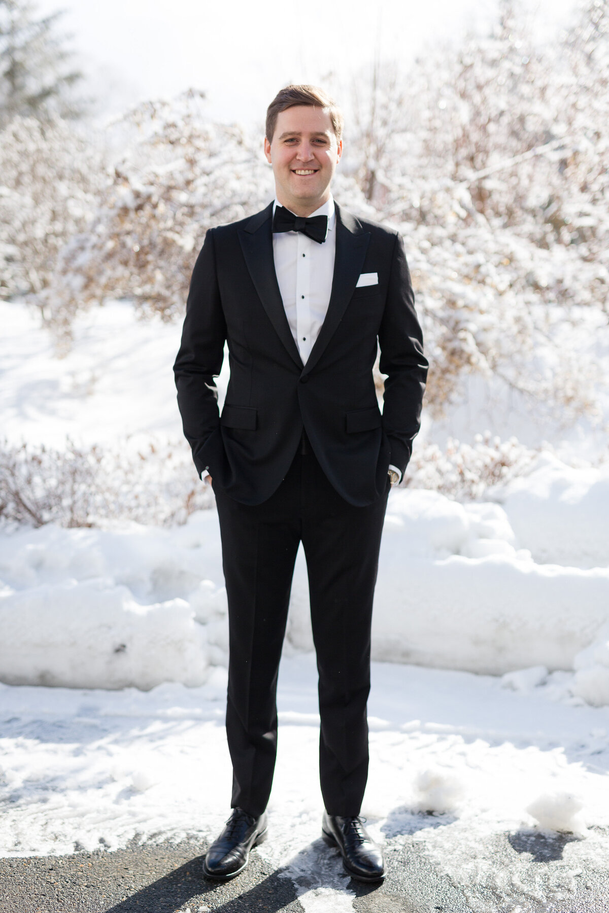 Woodstock-Inn-Vermont-Winter-Wedding-12