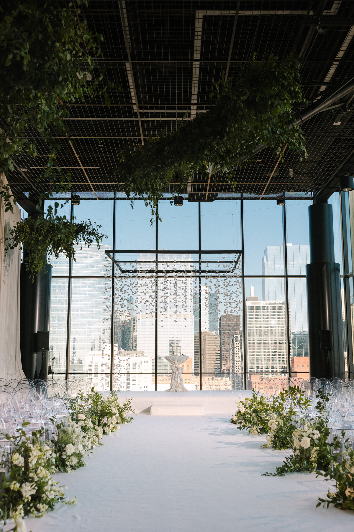 Ed and Aileen Photography Chicago Illinois Digital Film Wedding Engagement Photographers Destination 167 Events venue37