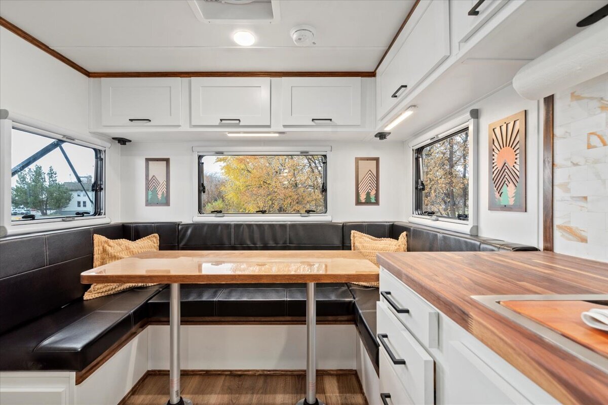 14-1050 Cascade Rd Building 4_014