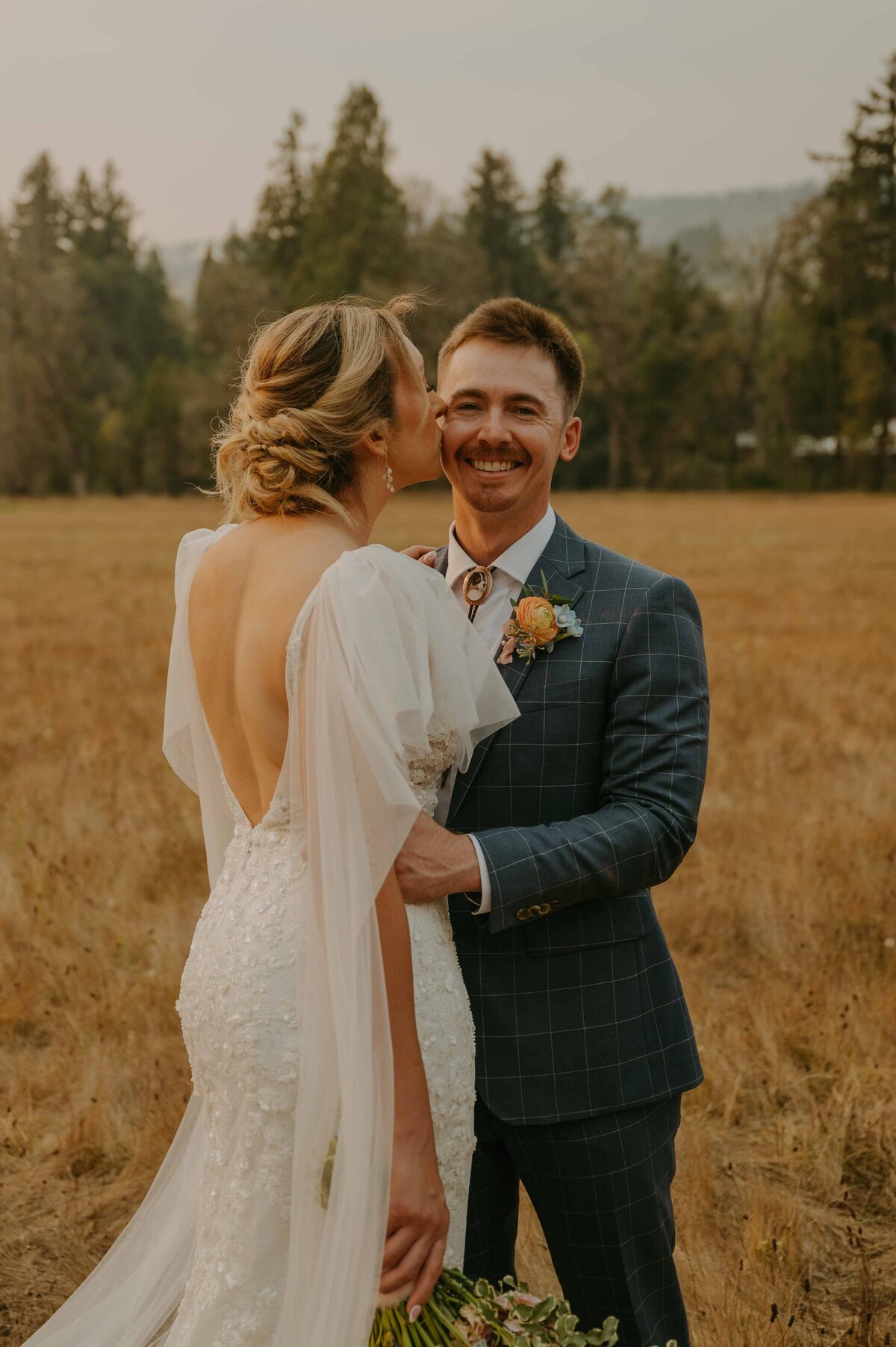 Mckenzie-River-Wedding-Photos-52