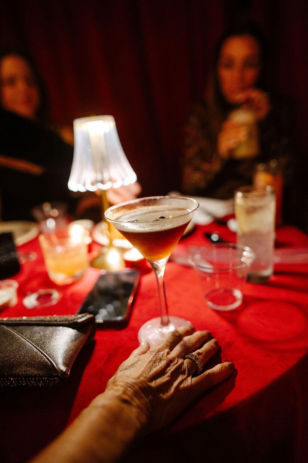 11-red-velvet-lgbtq-welcome-party-belles-lounge-detroit-modern-vintage-events