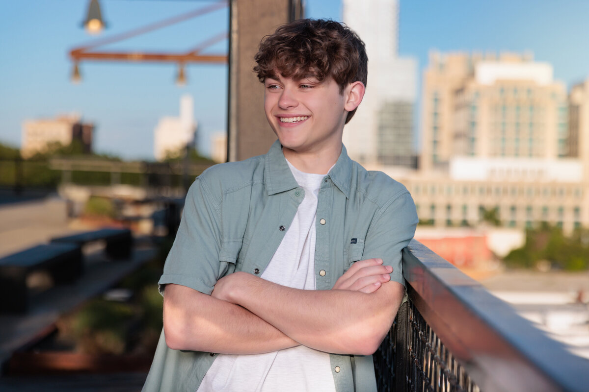 Raleigh skyline for Holly Springs senior pictures