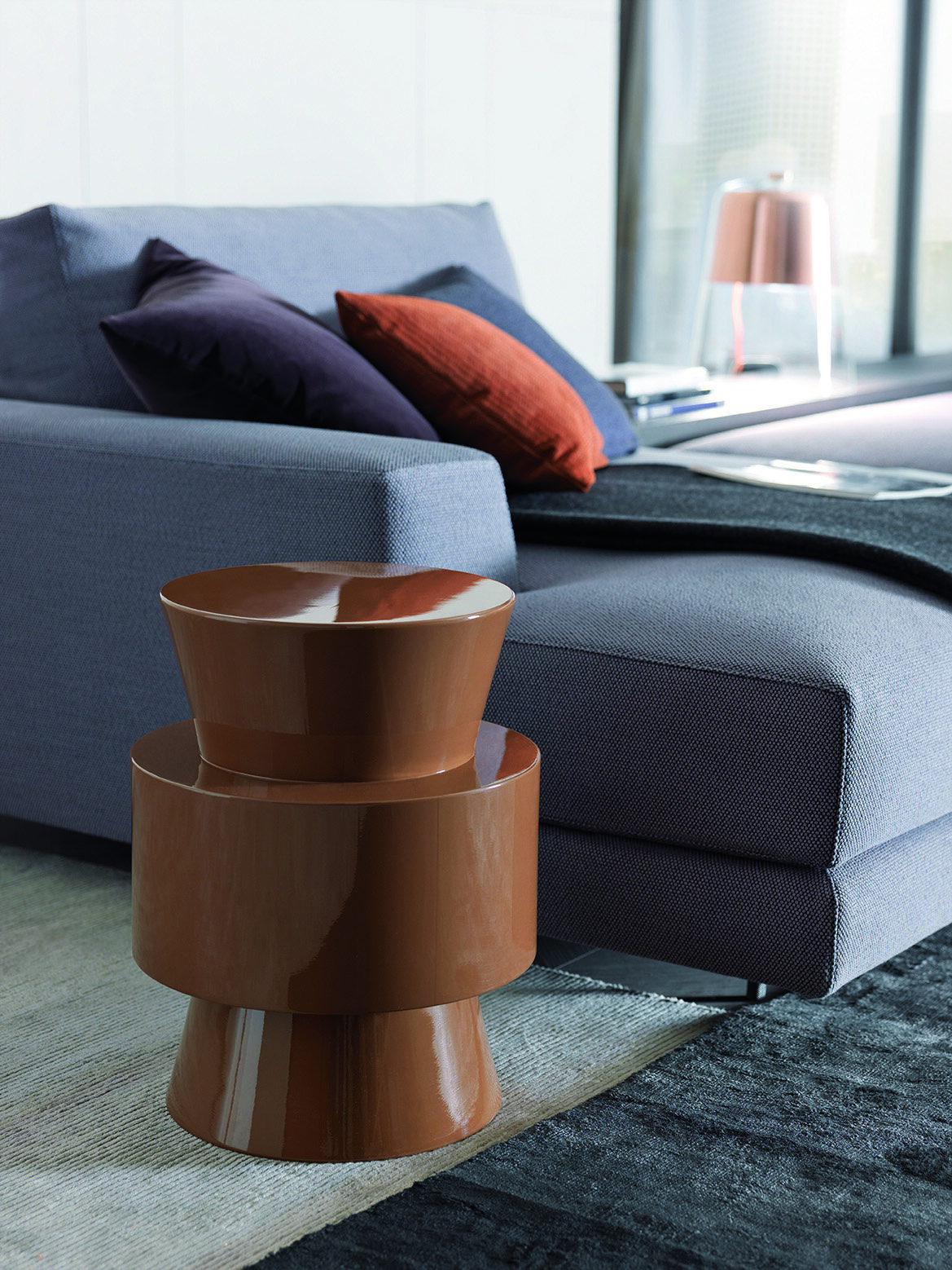 moai_small_table_7_HR
