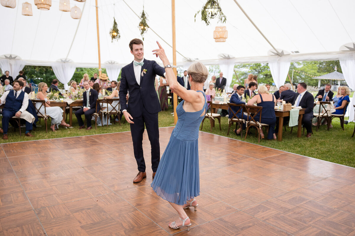 Basin-Harbor-Club-Vermont-Wedding-125
