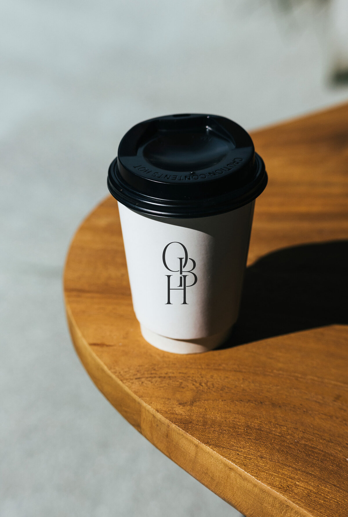 mockup-disposable-cup-coffee