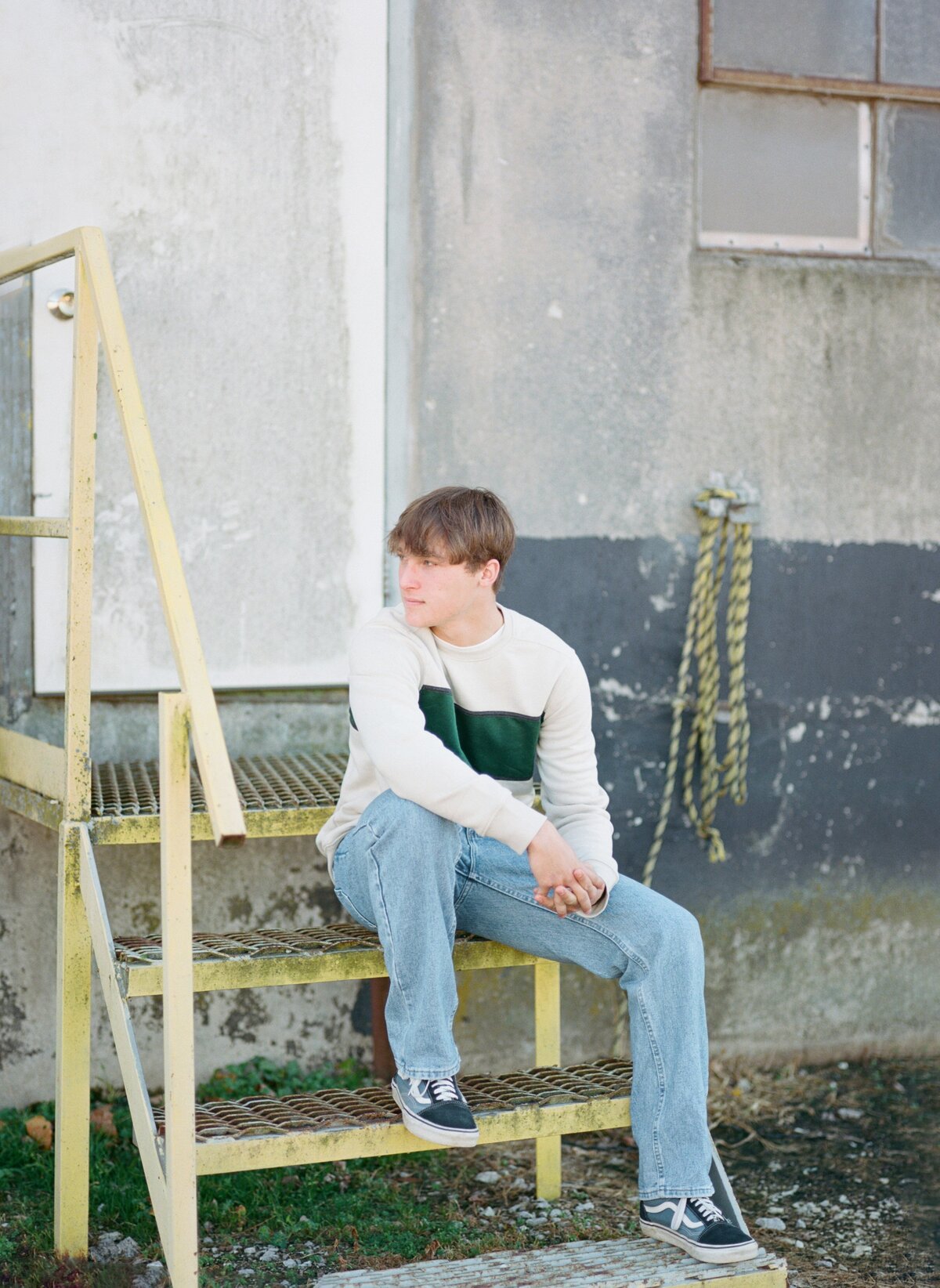 high-school-senior-photo-session-champaign-urbana-central-illinois-graduation-pictures_0034