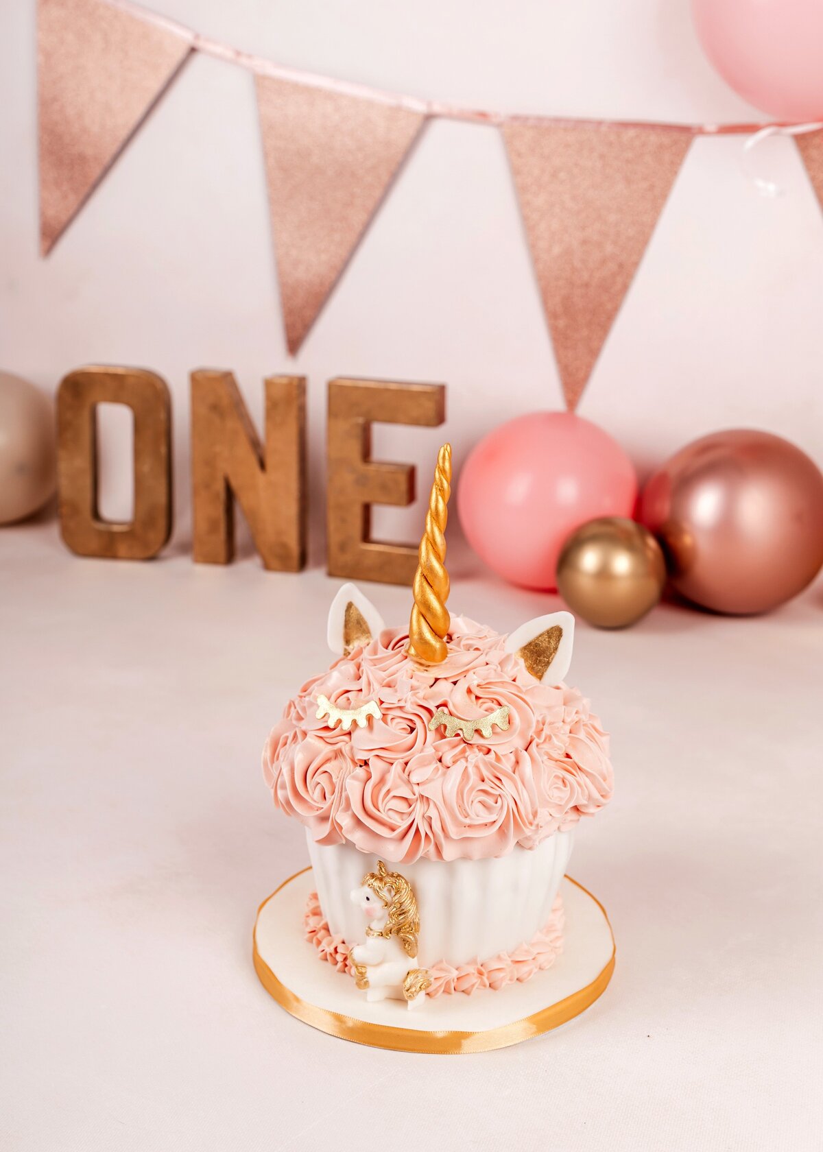 Unicorn cupcake