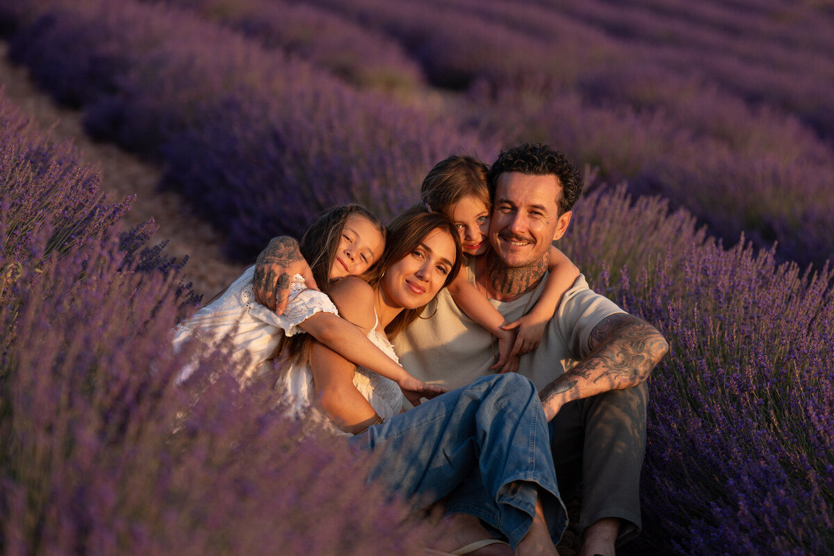 shooting-lavande-provence-couple-famille35