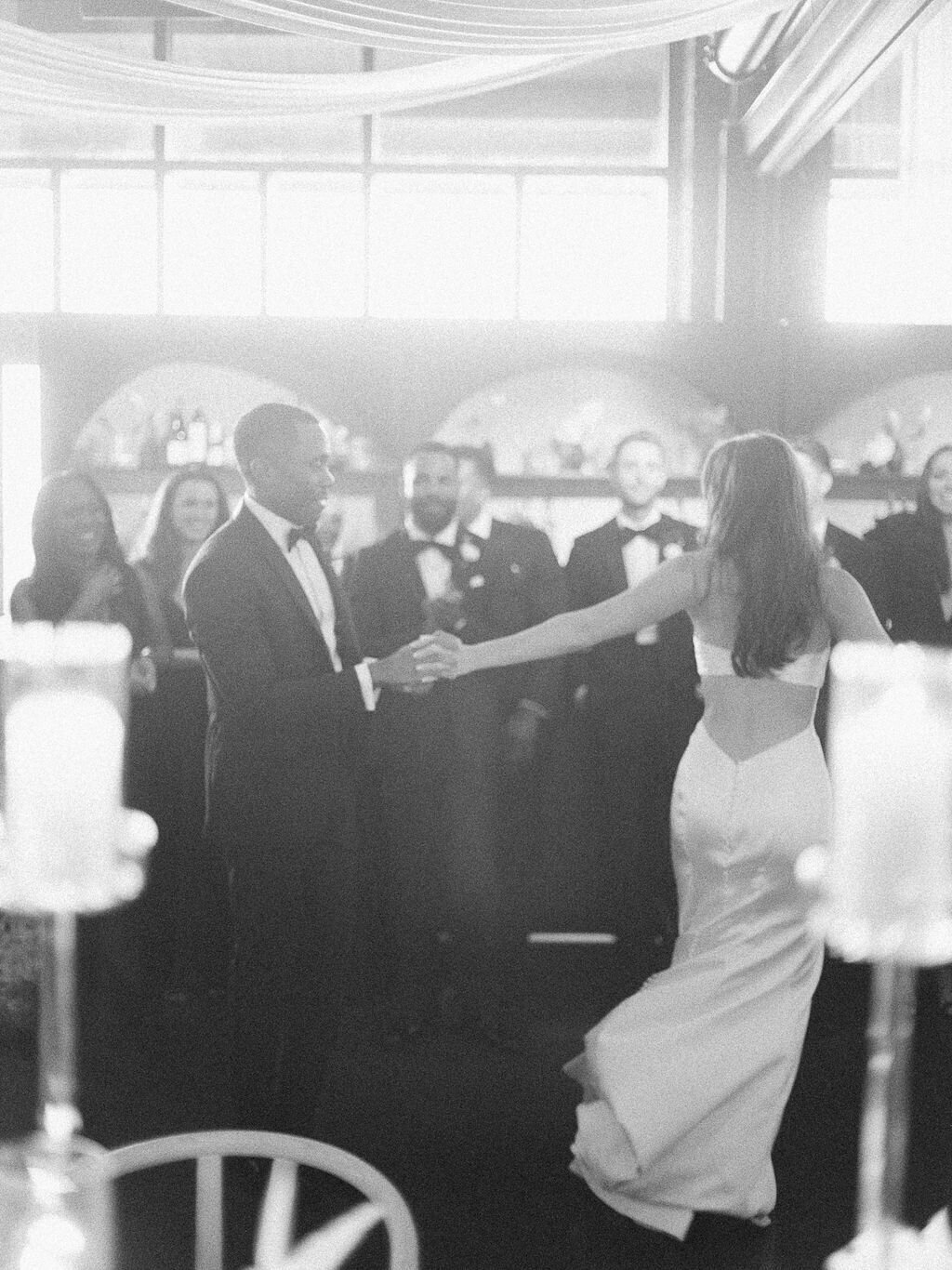 Theater On The Lake Modern Wedding_27