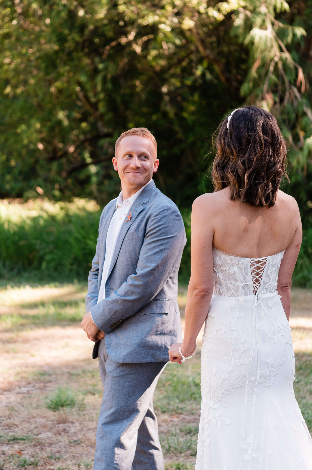 First look at Agate Beach Lodge Wedding 