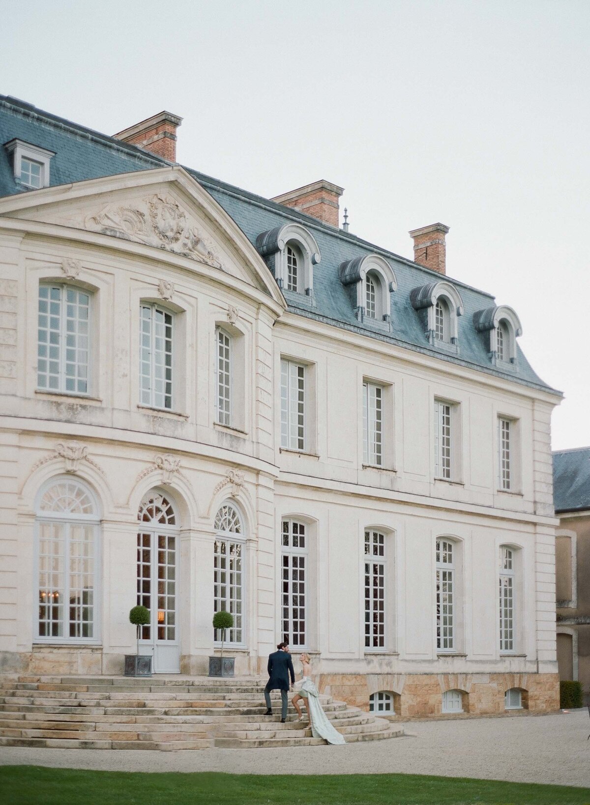 Chateau-Grand-Luce-Wedding-Photographer-Molly-Carr-82