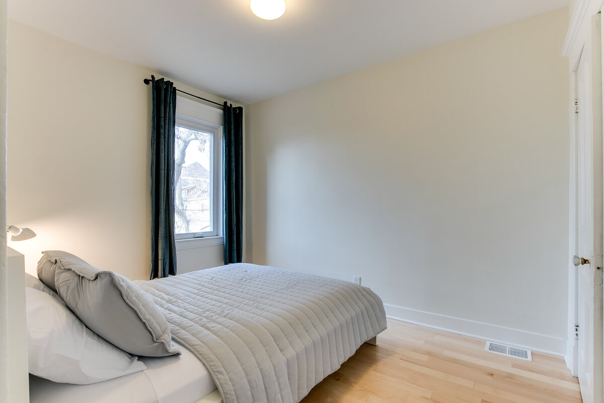 035_Second Bedroom