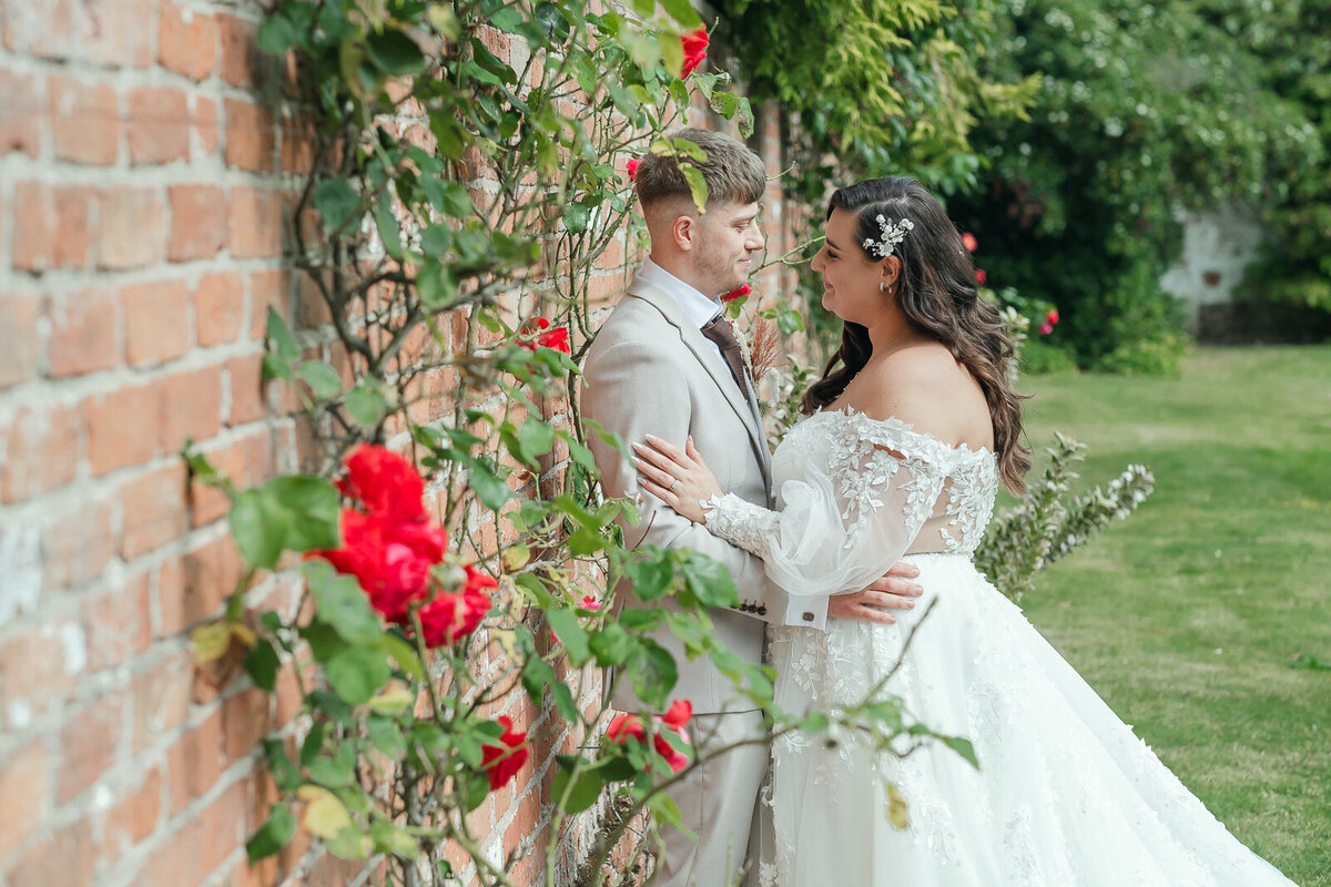 Romantic Nottingham Wedding at Newstead Abbey - Timeless Love in a Historic Setting-111