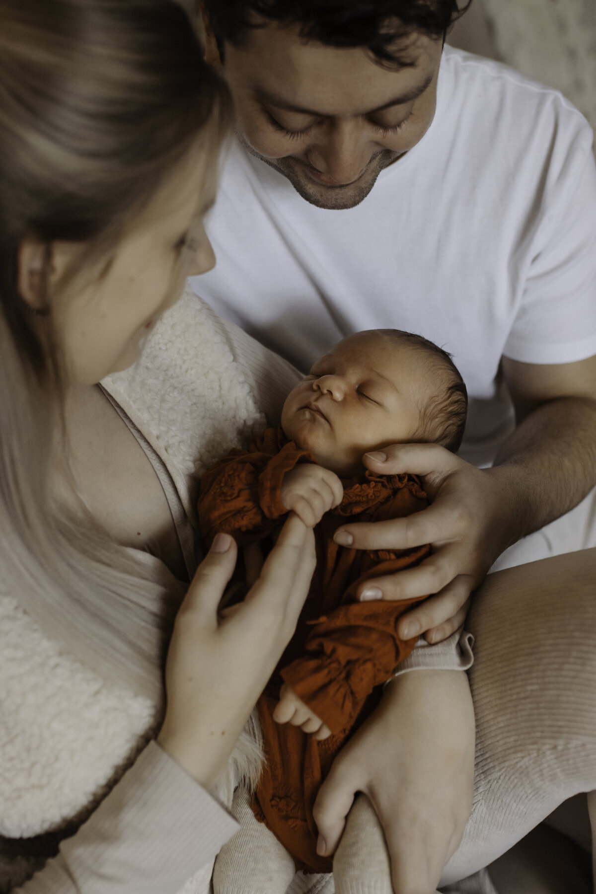 Newborn fotograaf limburg, Newborn fotograaf, Newborn fotograaf haelen, Newborn fotograaf roermond, Newborn fotograaf leudal, Newbornshoot haelen, Newborn shoot leudal, Newborn shoot roermond, Newborn fotografie in de buurt van haelen