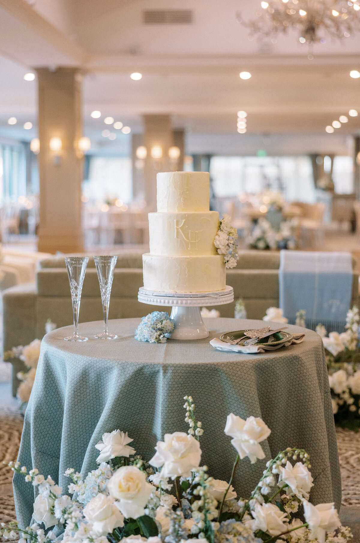 Kaitlin+Henry_Wedding_Preview-172