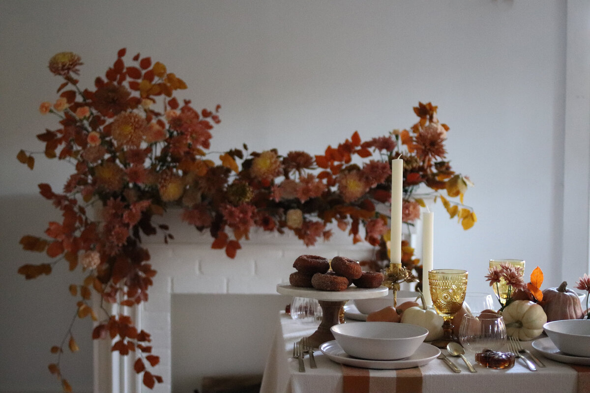 Hudson Valley Autumn Farmhouse Wedding Inspiration with Idyllwild Event Design 5652