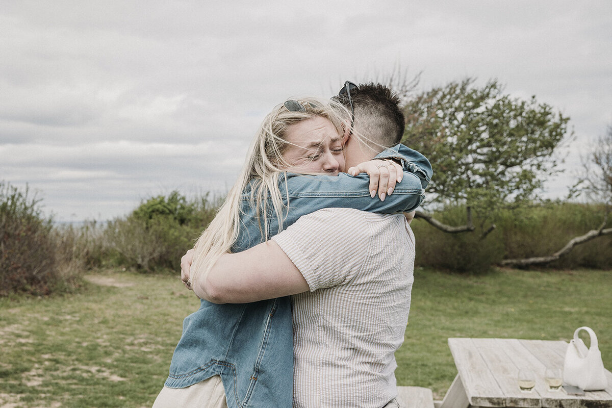 wedding-proposal-engagement-kontokosta-winery-greenport-newyork-miraparkphotography-5