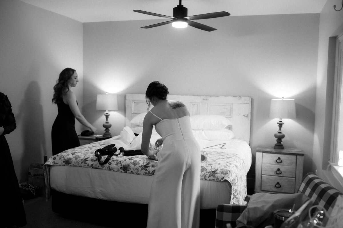 Strathmere-documentary-wedding-photographer-ottawa-27