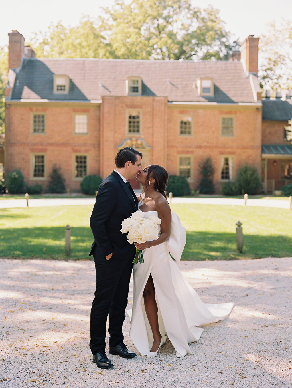 Jessica_Ryan_Great_Oak_Manor_Chestertown_Maryland_Wedding_Megan_Harris_Photography_SMP_-74