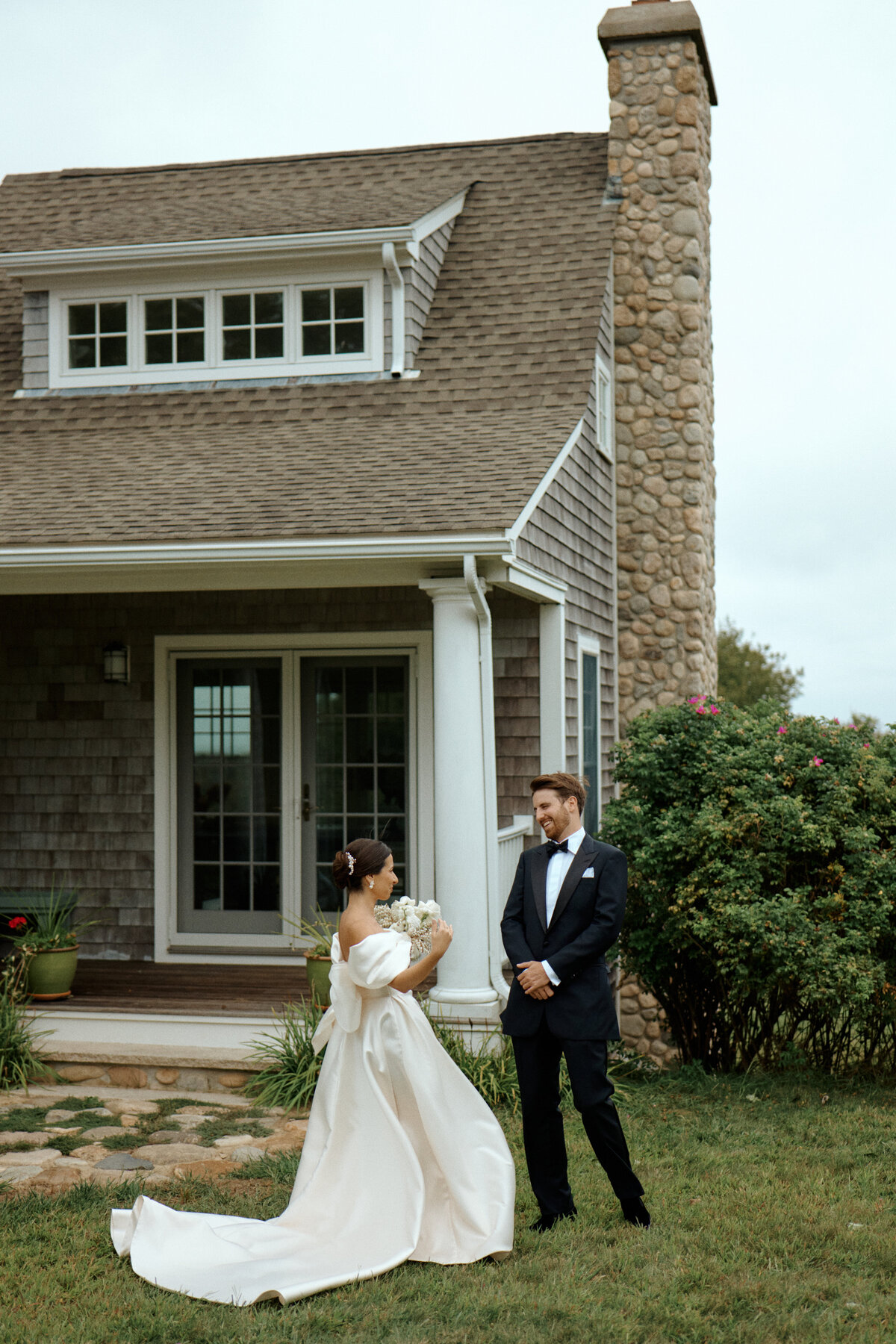 first-look-wedding-photography-ri