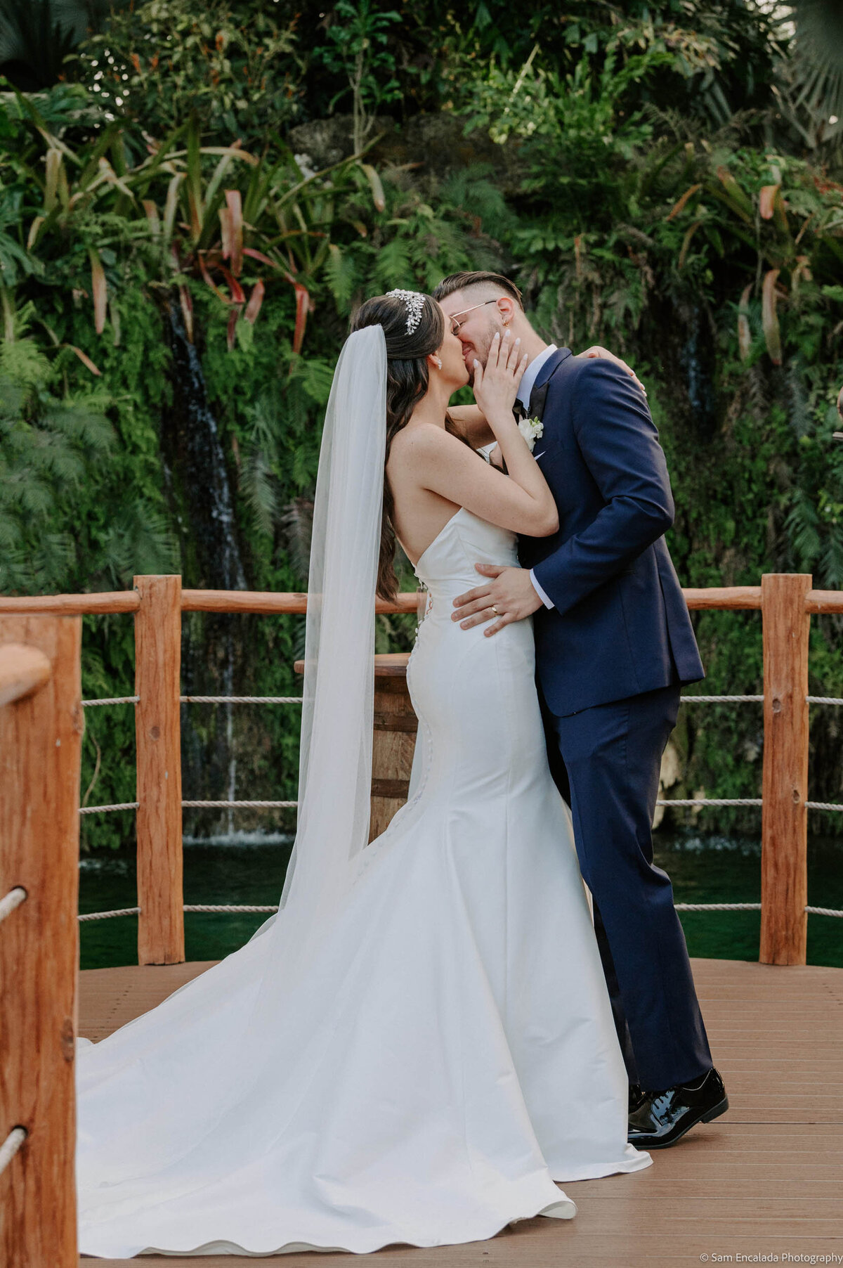 Karla-Mateo-Miami-Florida-Wedding-Elopement-Engagement-Photographer17