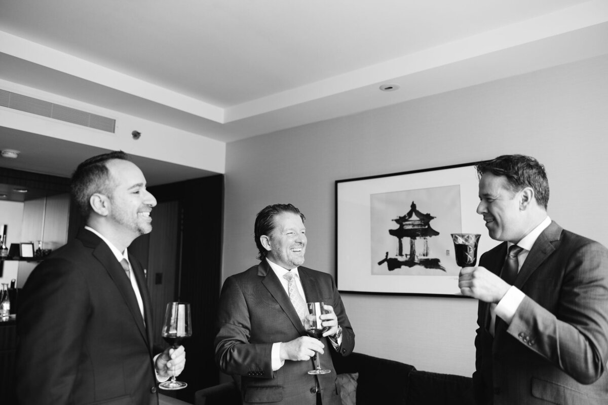 Shangri-La-Hotel-Toronto-Wedding_Editorial-Wedding-Photographer0007