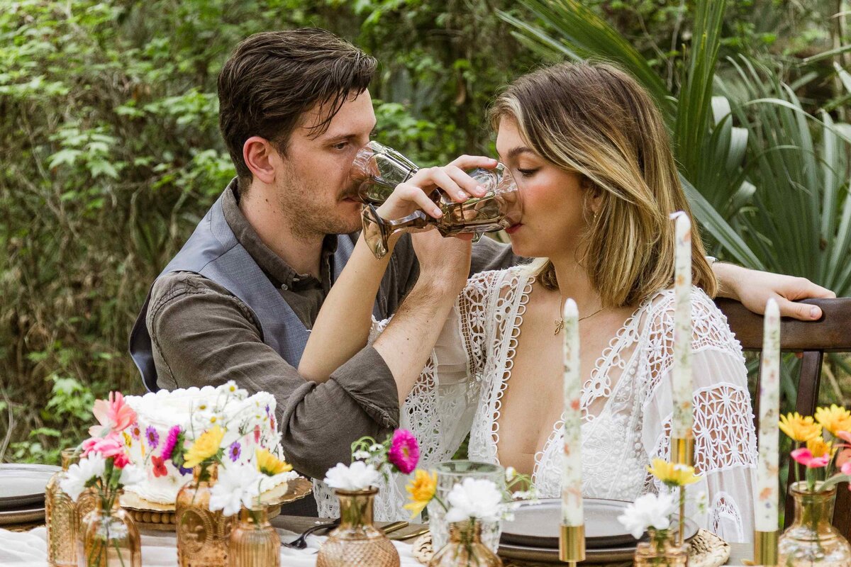 64-bride-groom-drink-toast