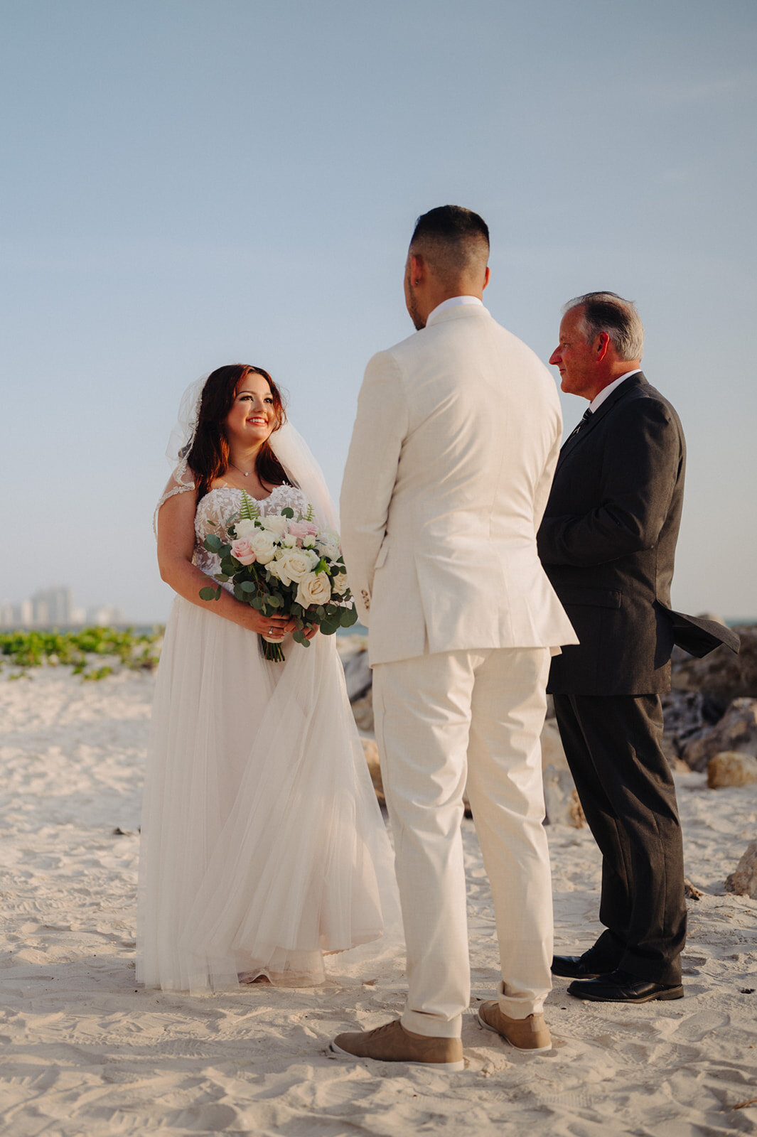 mcneile-photography-florida-beach-elopement-chantilly-chic-celebration-8