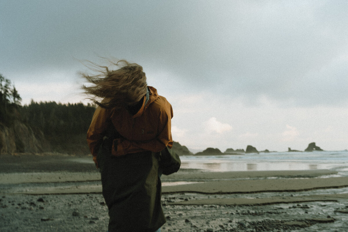 Oregon Coast Couples - lizarrietaphotography-55