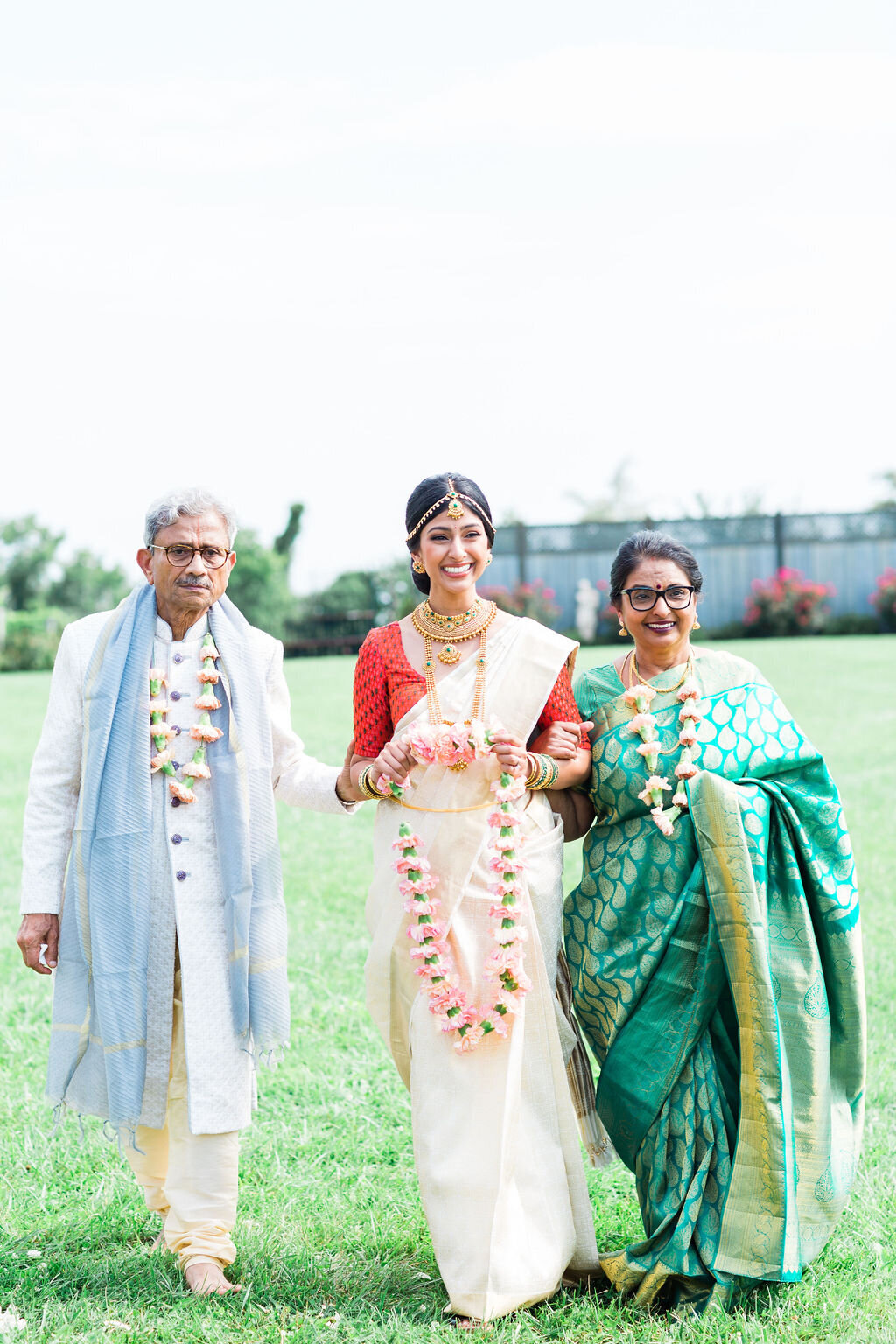 stone_tower_winery_wedding_marievioletphotography-0870