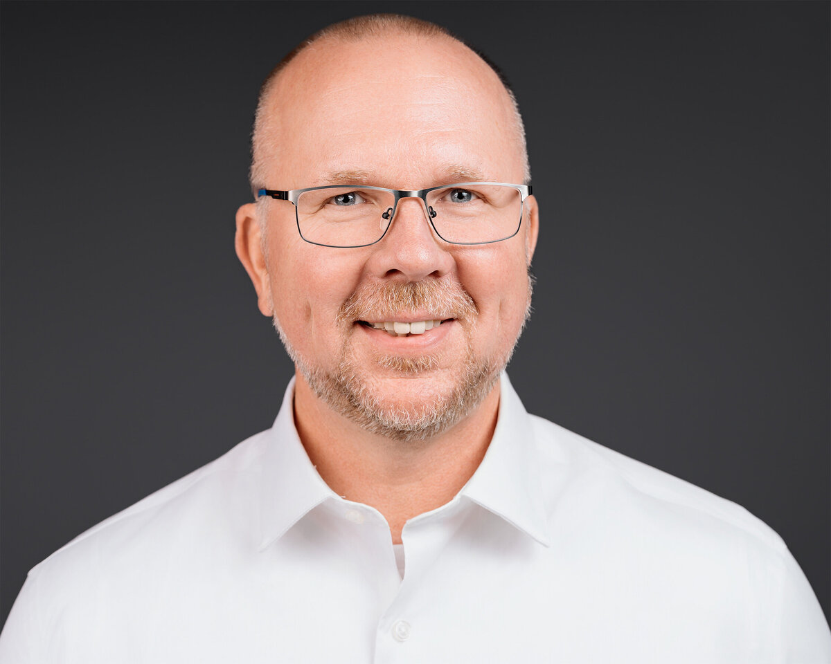 brad-nagel-08441-4x5_crop