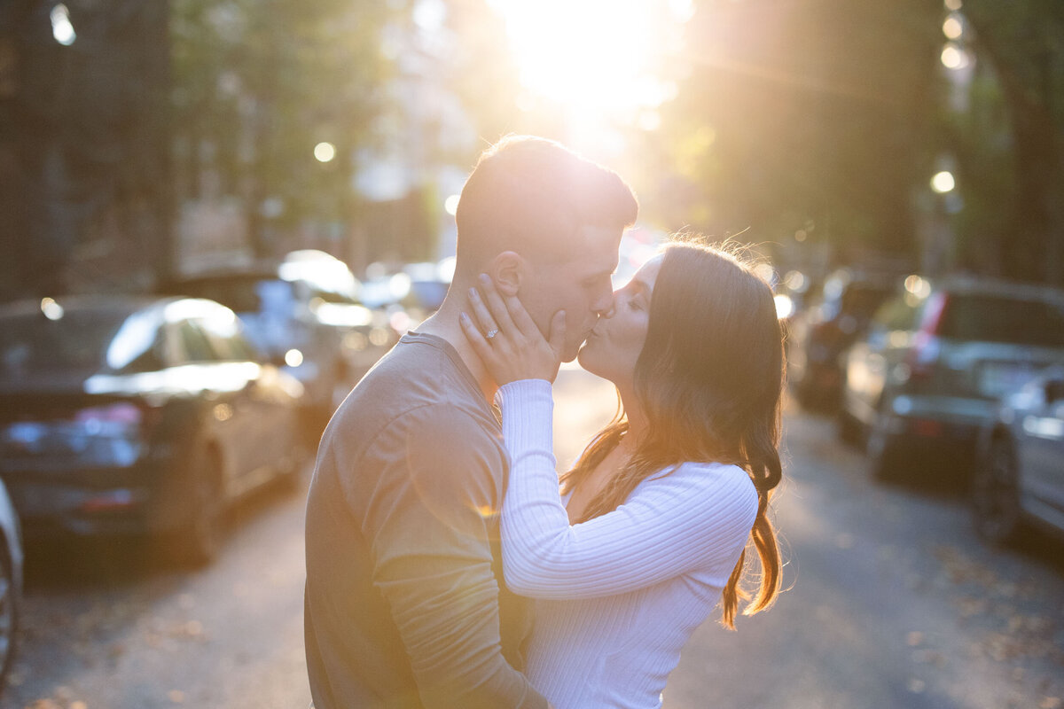 candid-boston-engagement-photographer-zev-fisher075