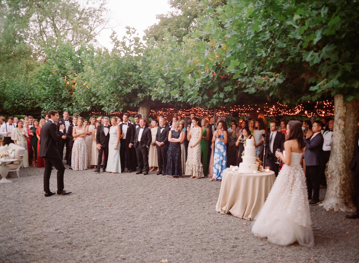 meg-smith-napa-wedding-beaulieuu-garden00153