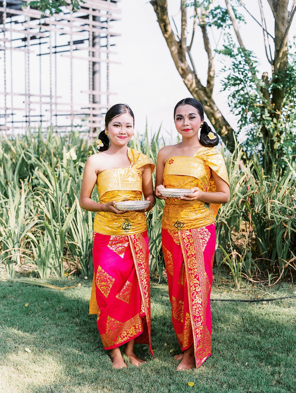 SALLYPINERA_MAGGIEROBERT_BALIWEDDINGULUWATU-674