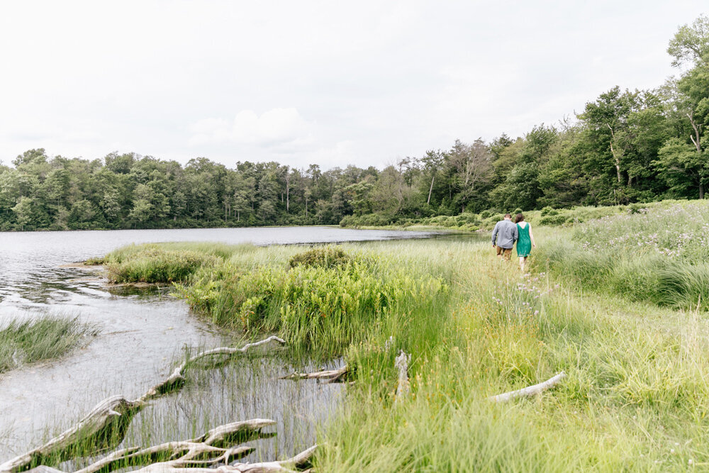 193-Emily-Wren-Photography-rustic-outdoorsy-engagement