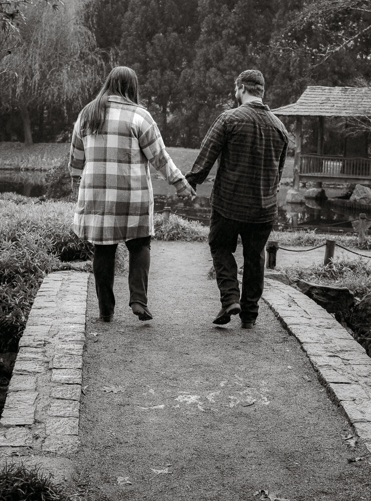M+D-8940