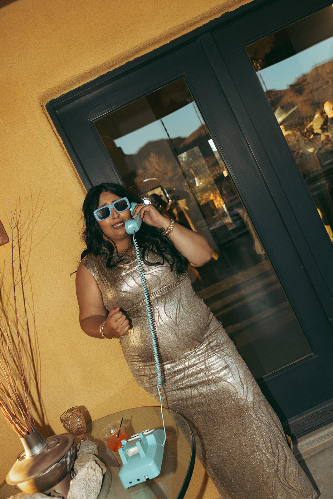 Faye-Fern-Creative-GoldenVibesPhoto-Sacred-Sands-Joshua-Tree-Wedding-Richie-James-Clara-Critchfield-Reception-48
