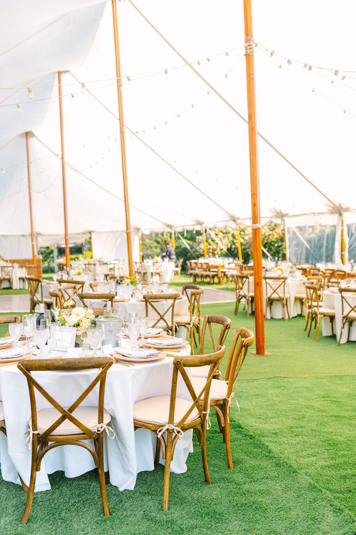 Cheery_Yellow_Blue_Seaside_Island_Maine_Wedding_Chebeague_Island_Inn_0085