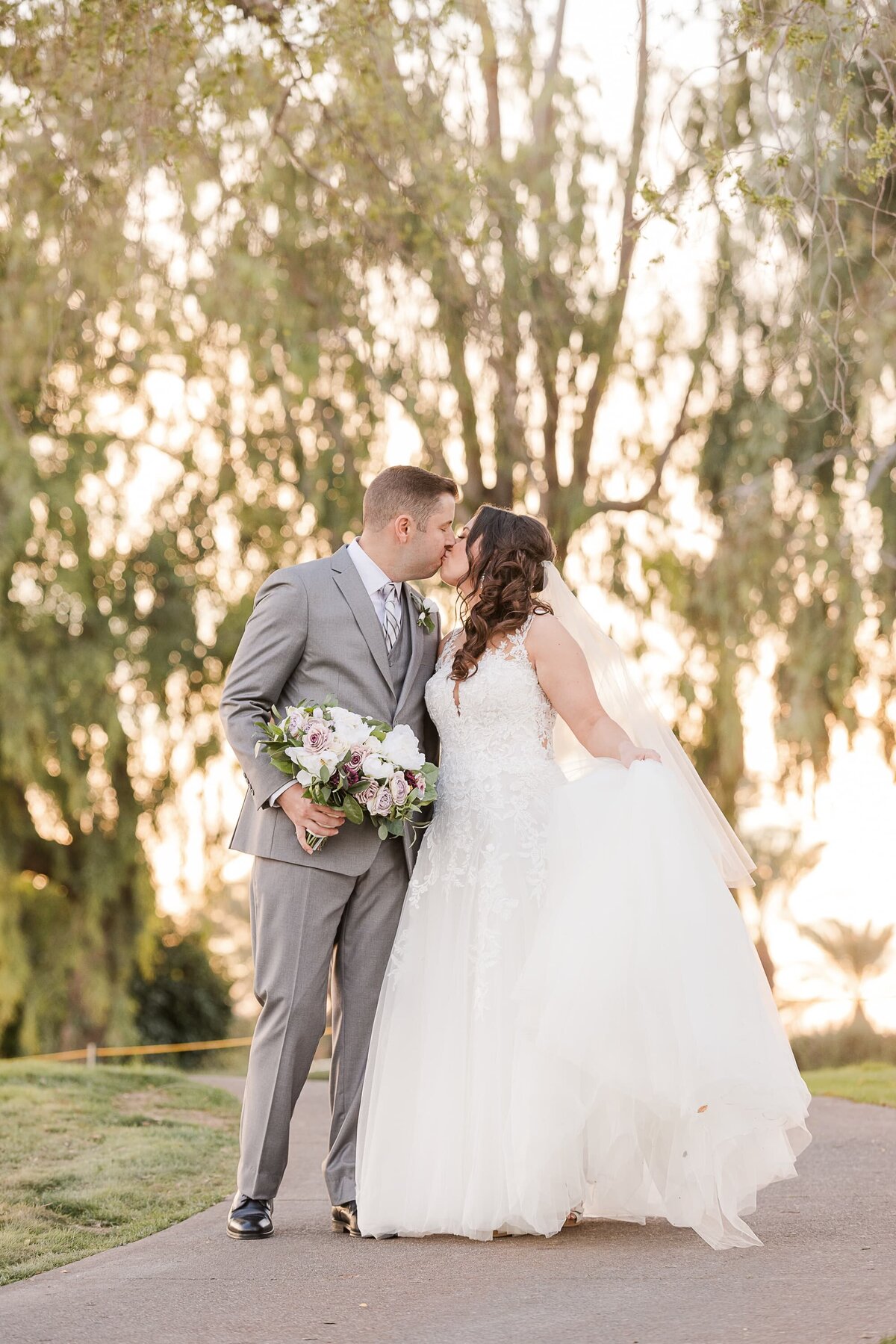 Scottsdale-Wedding-Photographer-Gainey-Ranch-Bride-Groom-1556