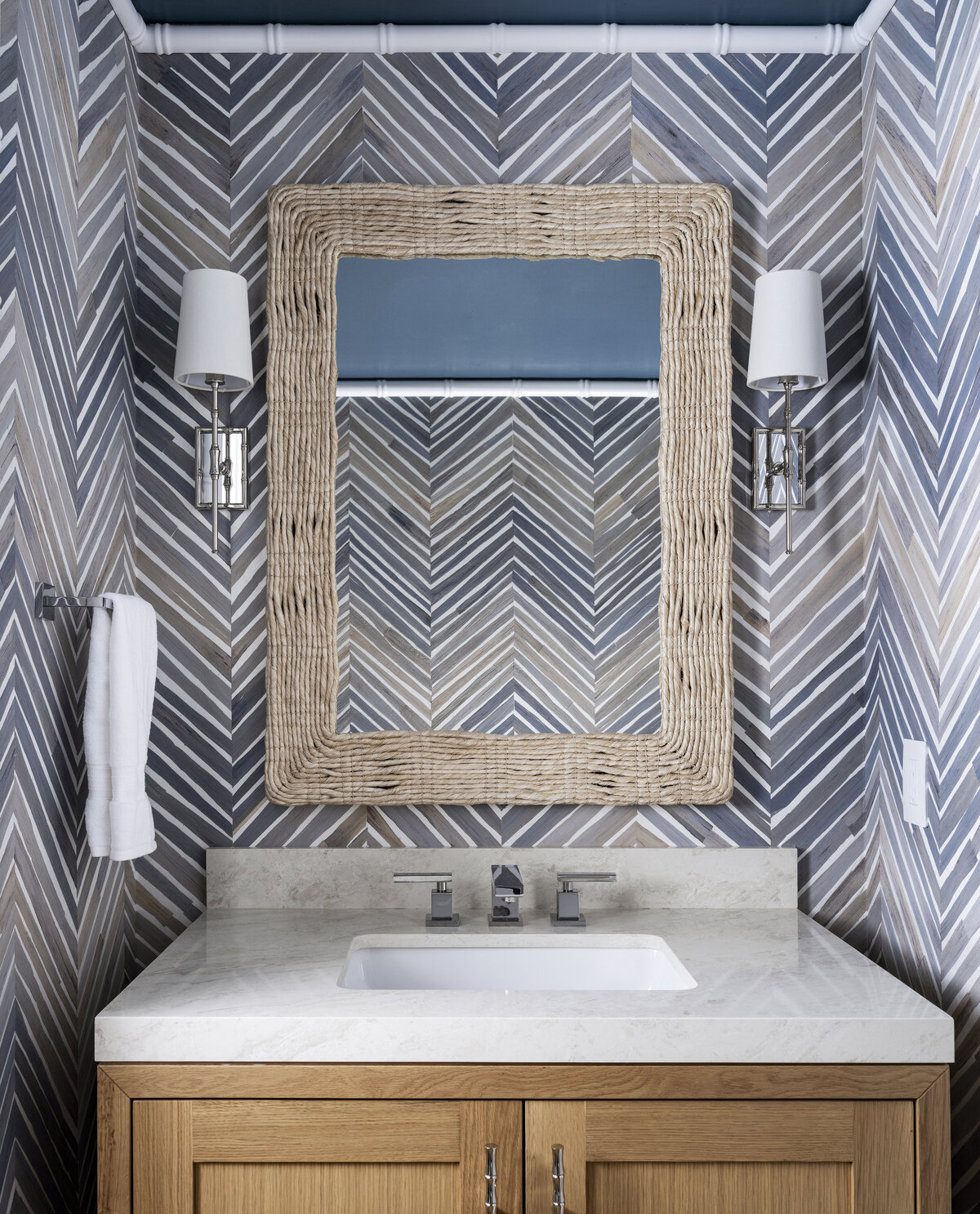 Powder Bath-029-001-3393x4200