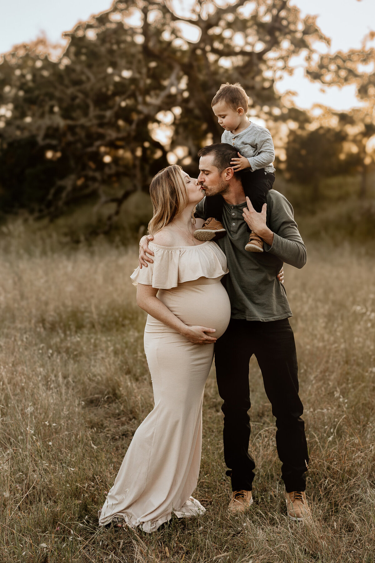 mk-photography-sonoma-county-maternity-photoshoot-24
