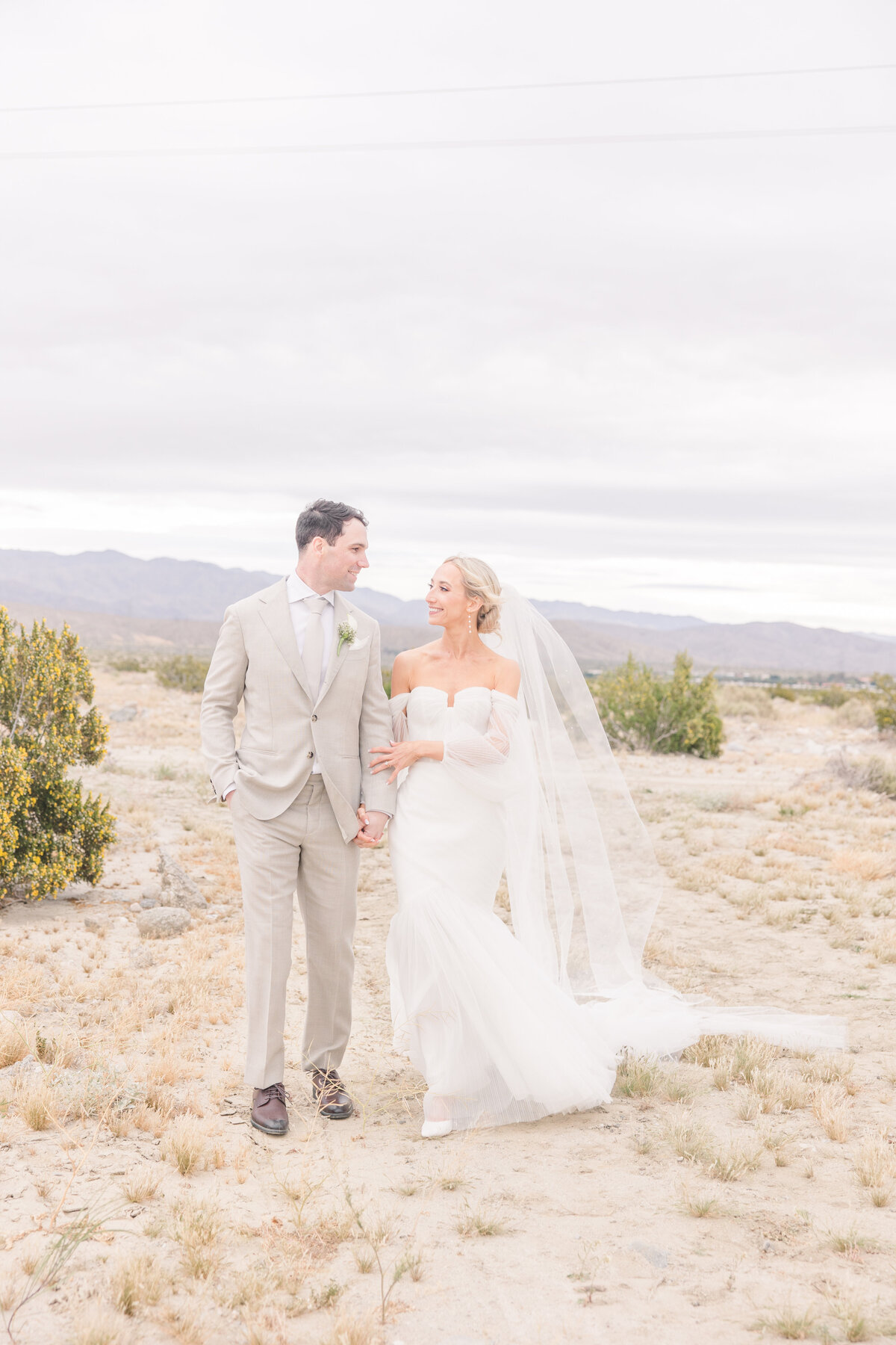 The Estate at Via Las Palmas Palm Springs Light and airy spring wedding southern california wedding venue luxury photography-234