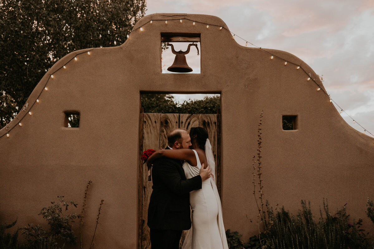 casa-perea-art-space-wedding-corrales-new-mexico-39