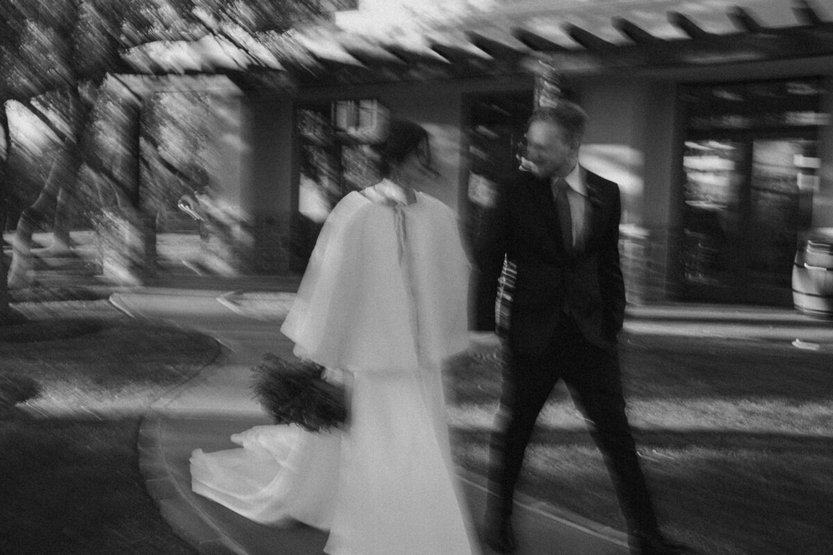 austin-wedding-photographer-angelina-loreta-photography-elegant-bride-groom-30
