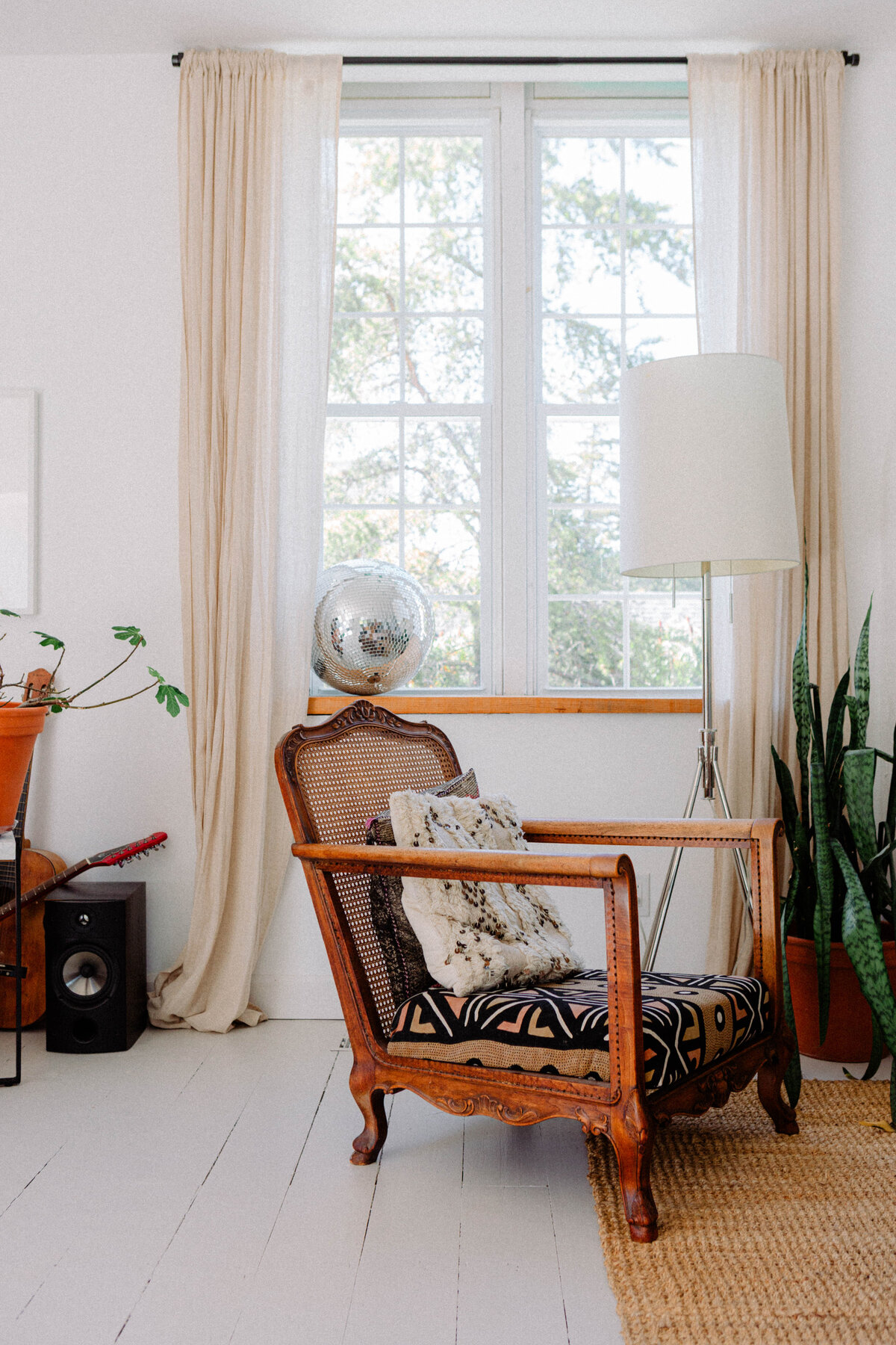 CountySpire-WeeThreeSparrows-44